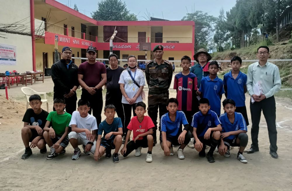 Commandant Nand Kishor, Company Commander of 24 Assam Rifles, Wokha COB along with the organisers and participants on May 4. (Morung Photo)